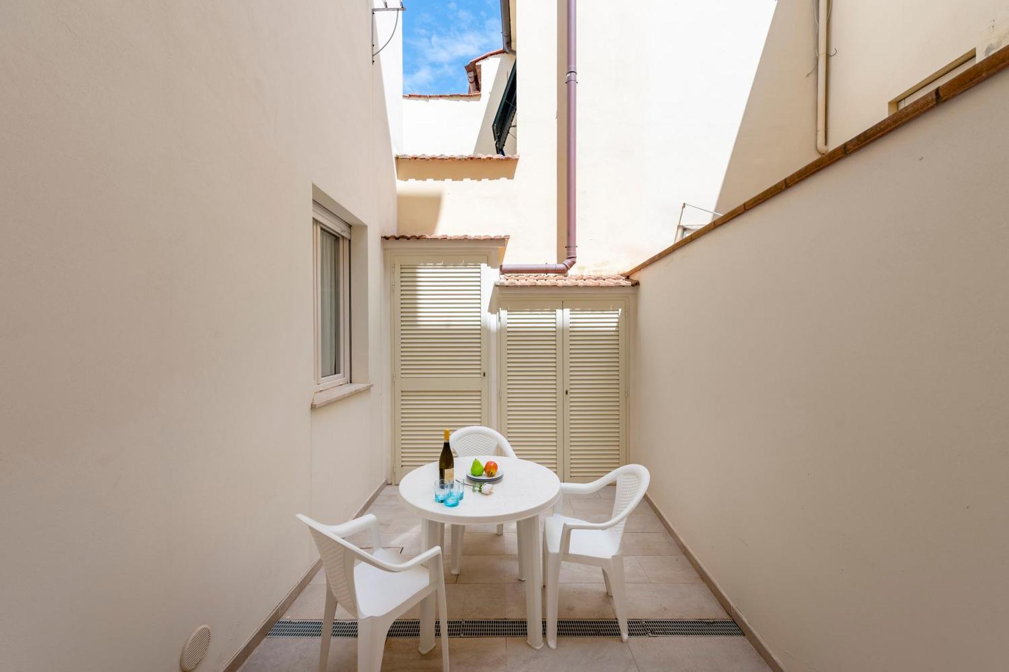 Suite Ondina Viareggio Apartments - Happy Rentals Екстер'єр фото