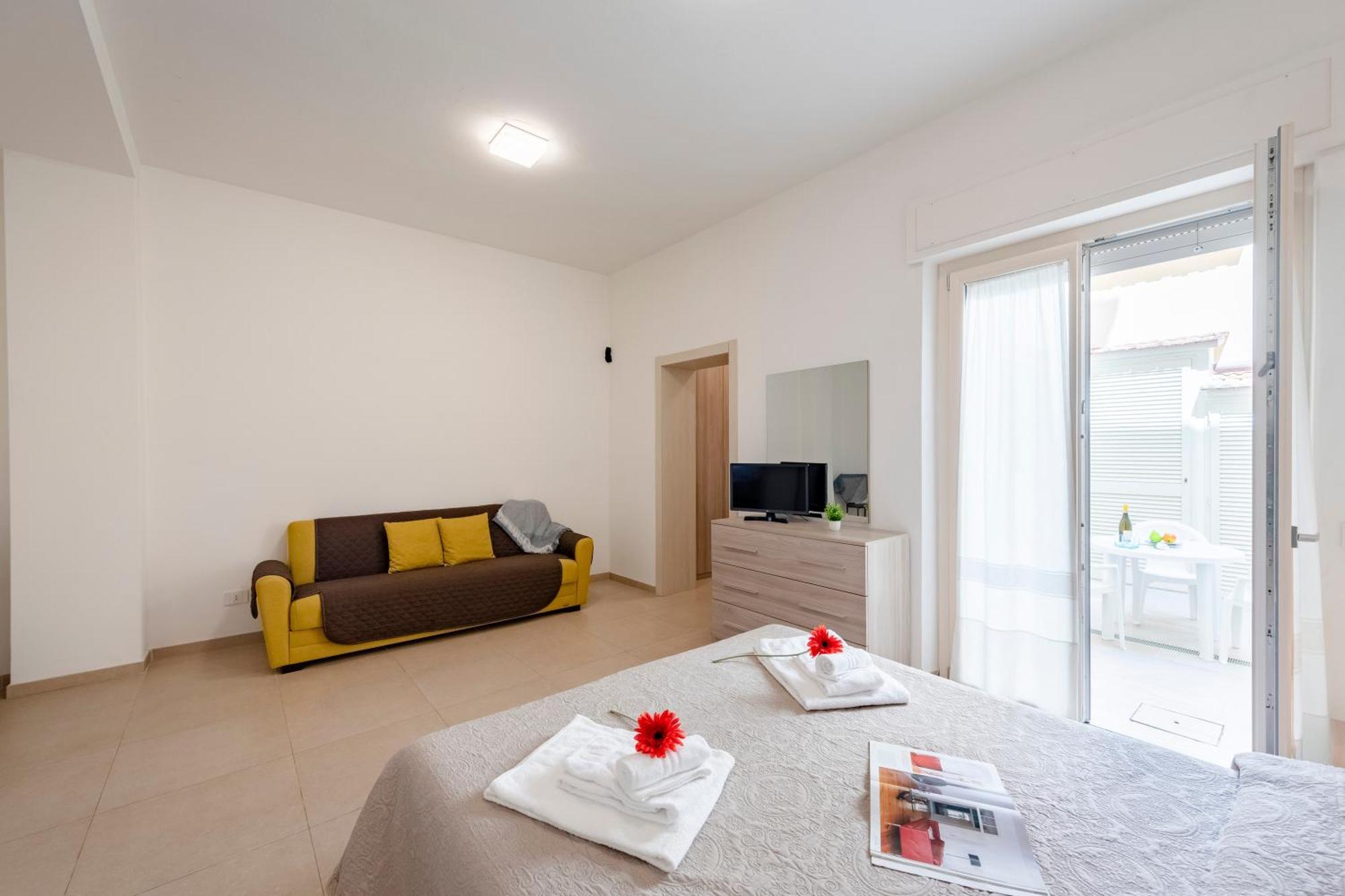 Suite Ondina Viareggio Apartments Екстер'єр фото