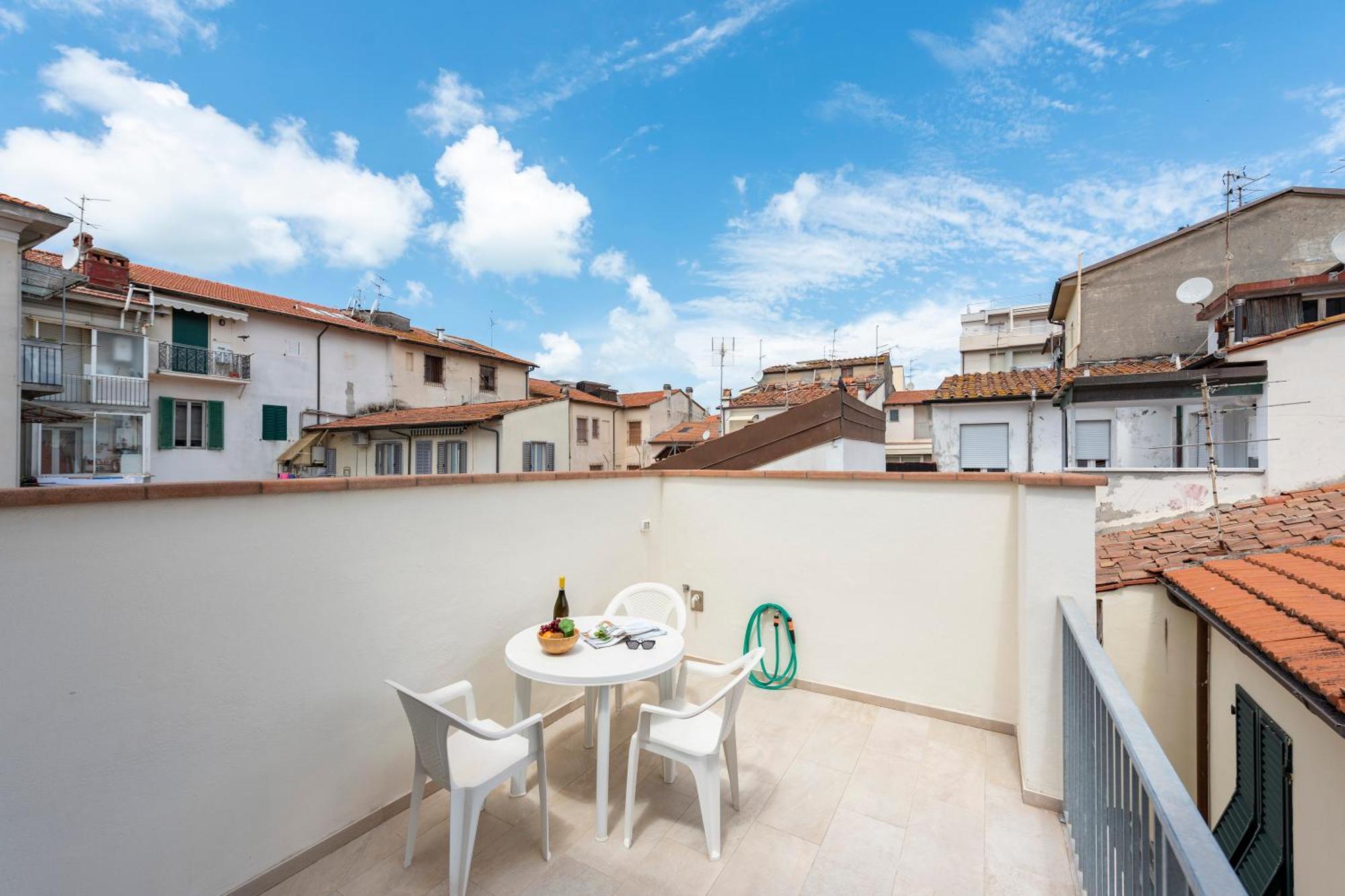 Suite Ondina Viareggio Apartments Екстер'єр фото