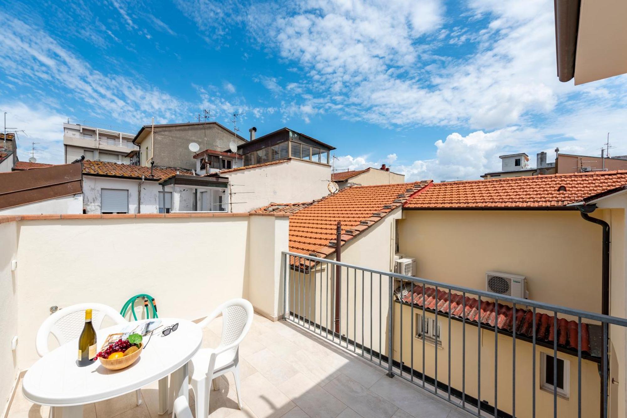 Suite Ondina Viareggio Apartments - Happy Rentals Екстер'єр фото