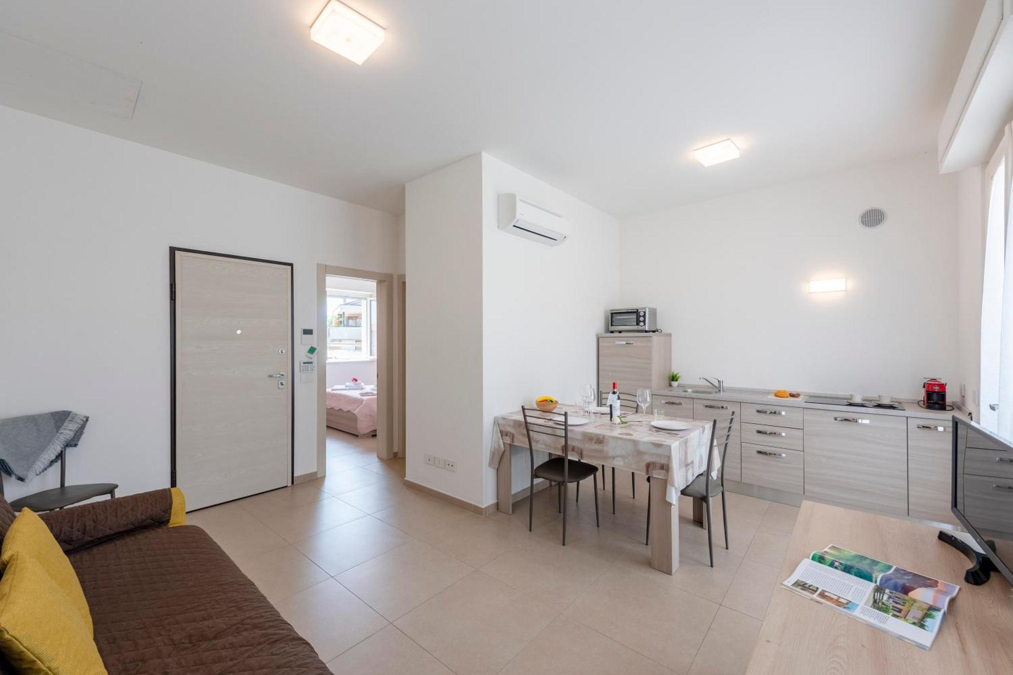 Suite Ondina Viareggio Apartments Екстер'єр фото